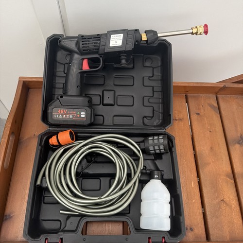 Idropulitrice batteria con - a,